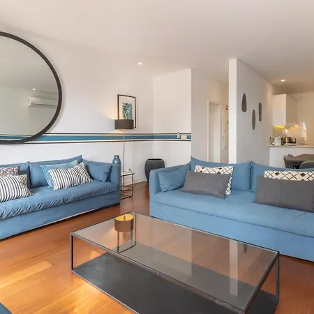 Modern 3br, Terrace, Ac/heating & Self Check-in Apartament
