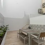 Modern 3br, Terrace, Ac/heating & Self Check-in 아파트 리스본