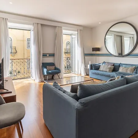 Modern 3br, Terrace, Ac/heating & Self Check-in Apartment