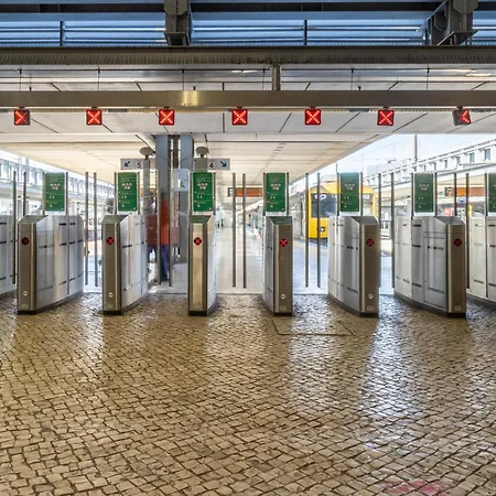 Modern 3br, Terrace, Ac/heating & Self Check-in Lisbon