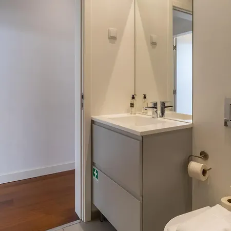 Appartement Modern 3br, Terrace, Ac/heating & Self Check-in *