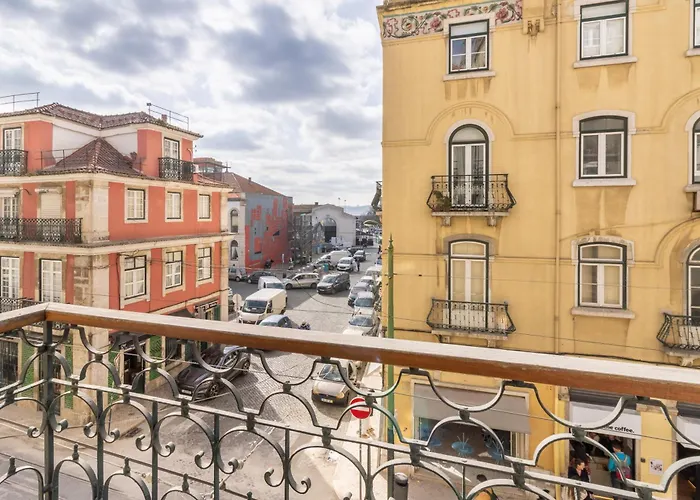 Apartman Modern 3br, Terrace, Ac/heating & Self Check-in
