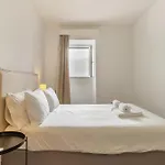 Modern 3br, Terrace, Ac/heating & Self Check-in *