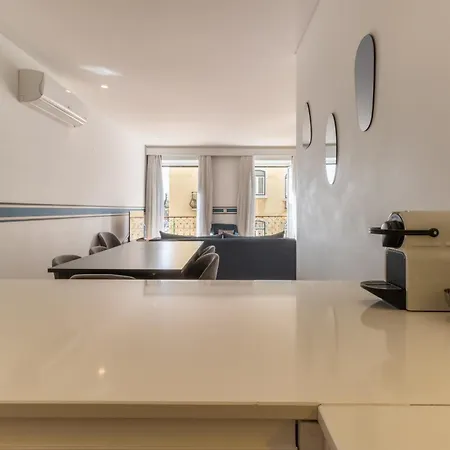 Apartamento Modern 3br, Terrace, Ac/heating & Self Check-in