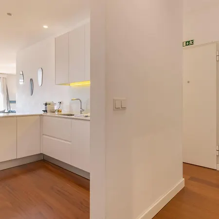 Apartamento Modern 3br, Terrace, Ac/heating & Self Check-in