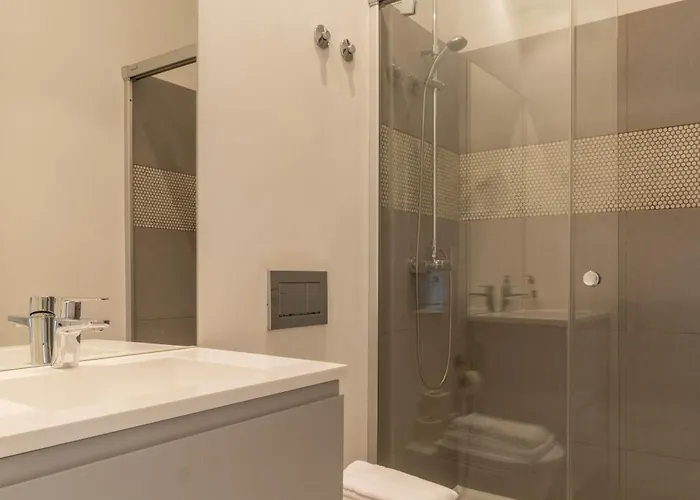 Appartement Modern 3br, Terrace, Ac/heating & Self Check-in *