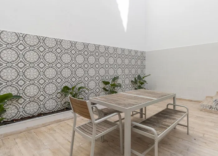 Modern 3br, Terrace, Ac/heating & Self Check-in Lissabon